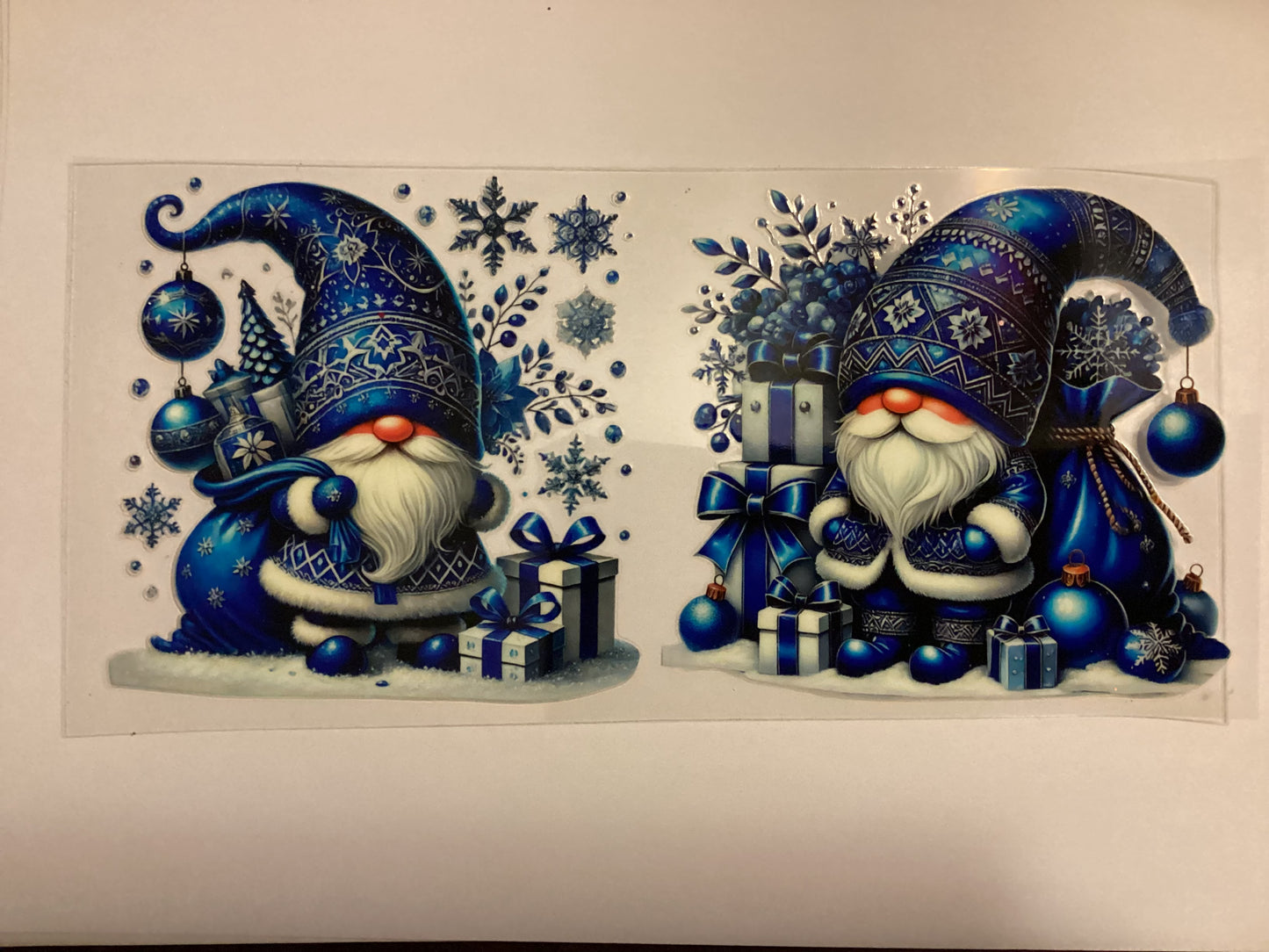 Blue gnomes