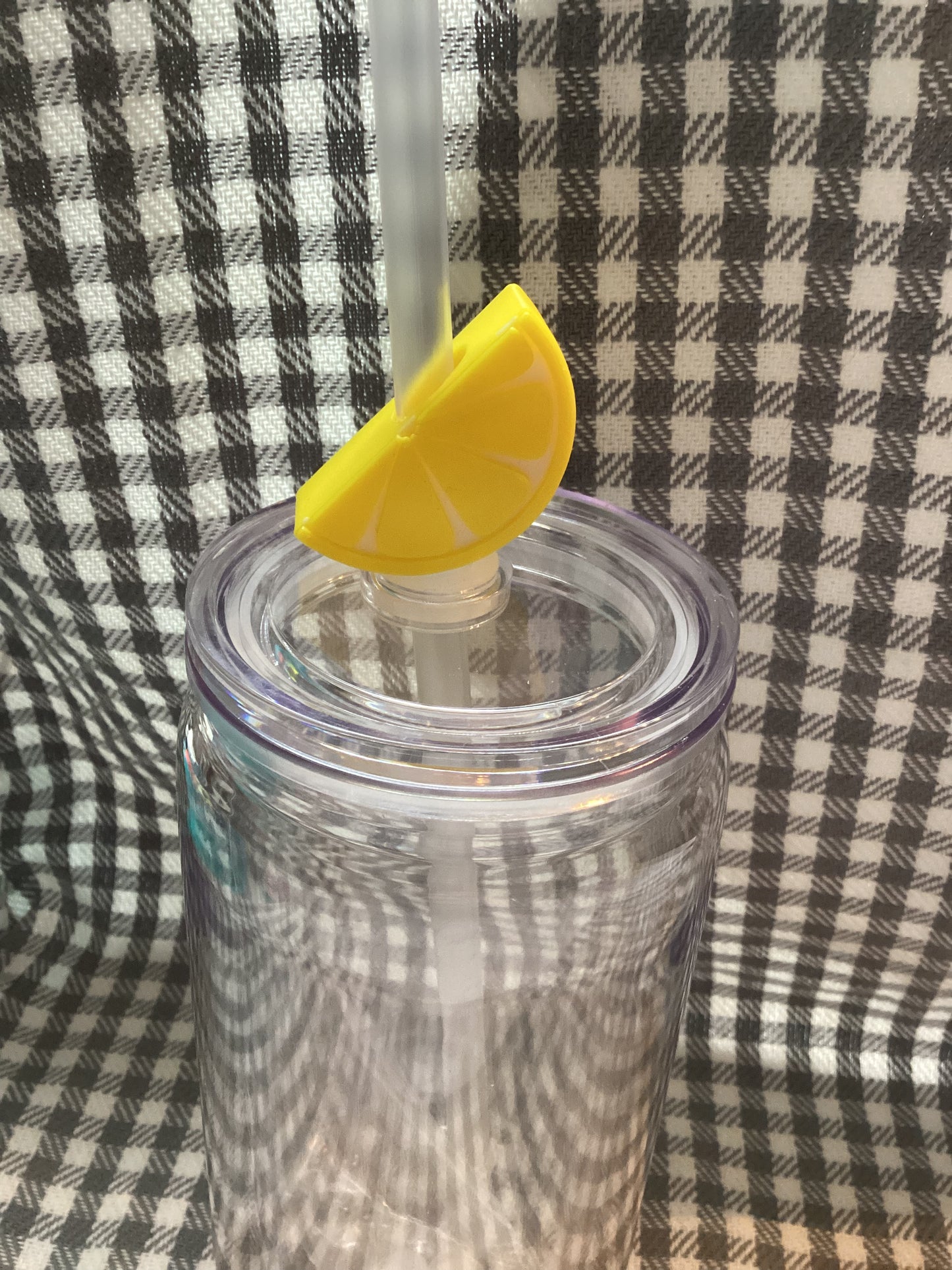 Medium straw topper